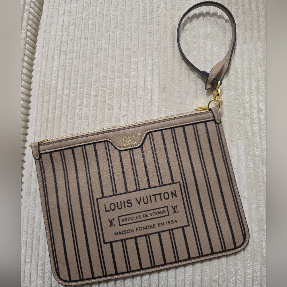 Inside Out  Beige and Black Striped Wristlet Pouch